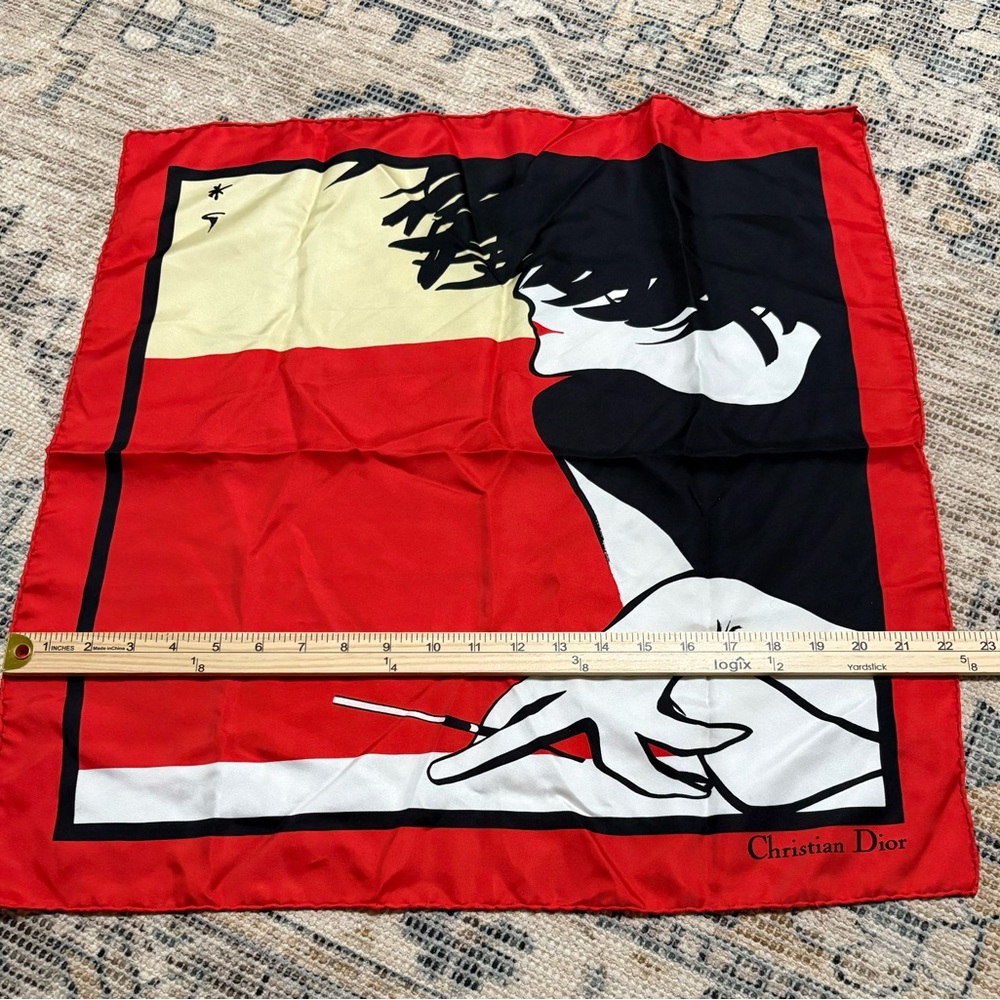 Dior silk neckerchief. - Picture 6 of 6